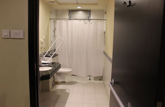 Dunes Hotel Apartments Oud Metha - Photo 38