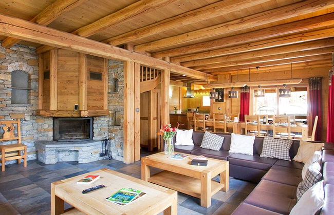 Chalet in Les Deux Alpes With Private Pool - Photo 7