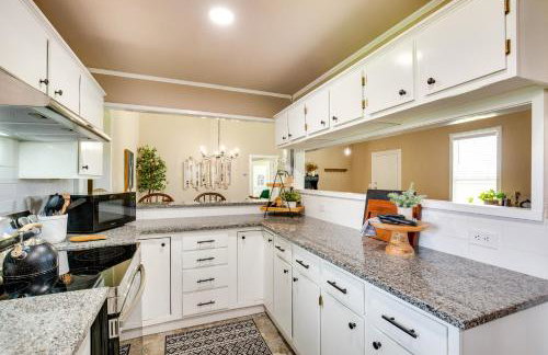 Charming Oklahoma Escape Near Beaches and Golfing! - Foto 6