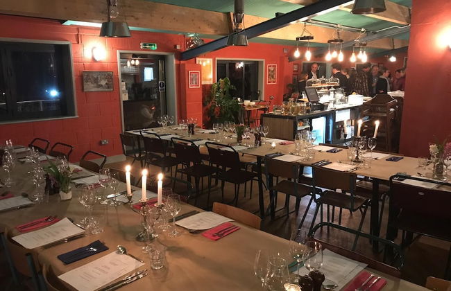 Beautiful Rural Yurt With Wood Fired hot tub - Foto 8