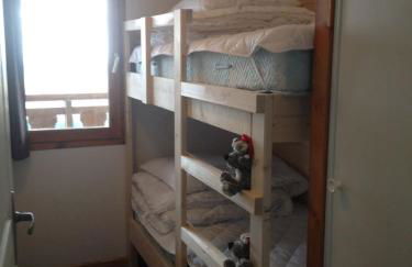 Lama-Gîte-des-Puys T3 Lamado vue époustouflante sud avec grande terrasse - Photo 11