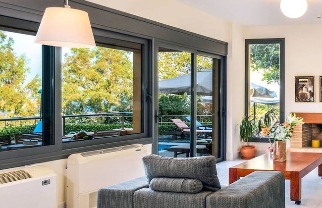 Chloe Seafront Villa - Photo 31