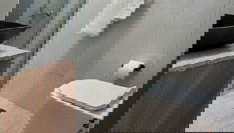 New and Modern 2 Bedroom Apt 5a - Foto 5, Casa de banho