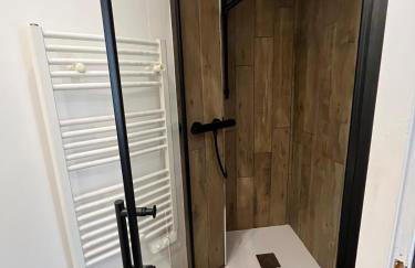 Cozy equipped studio and parking - city center - Foto 4