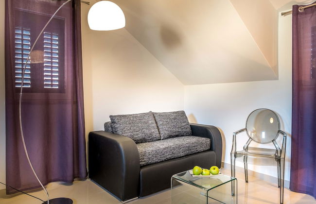 Split Oasis Apartments - Photo 27