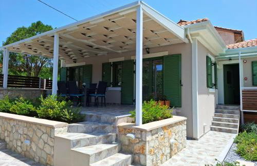 Traditional Lazarata House - Photo 23