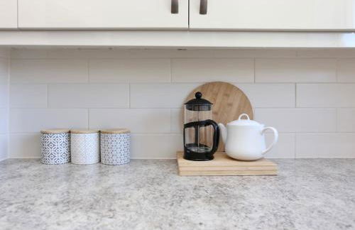 Fabulous beachfront 3 bed house with parking - Foto 12