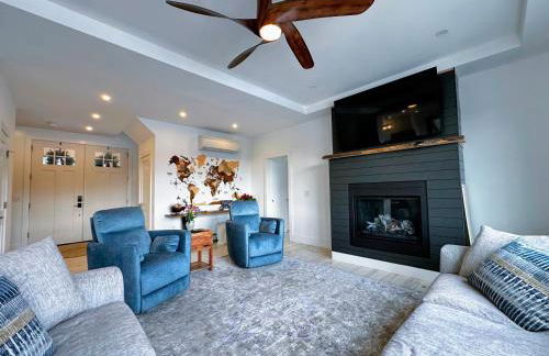 2M New rustic contemporary home with stunning views, great amenities and perfect private location. - Foto 6