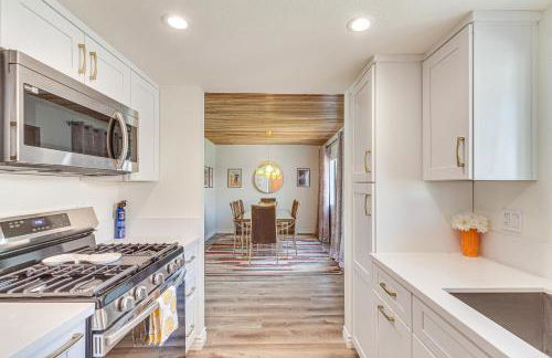 Resort-Style Pools Vibrant Condo in Palm Springs - Foto 13