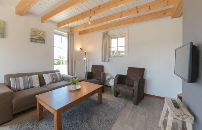 2 bedroom House in Wemeldinge with garden and terrace - Photo 6