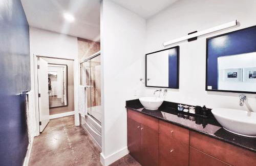 Historic Gaslamp Loft with Peloton Bike and Roof Deck - Foto 2