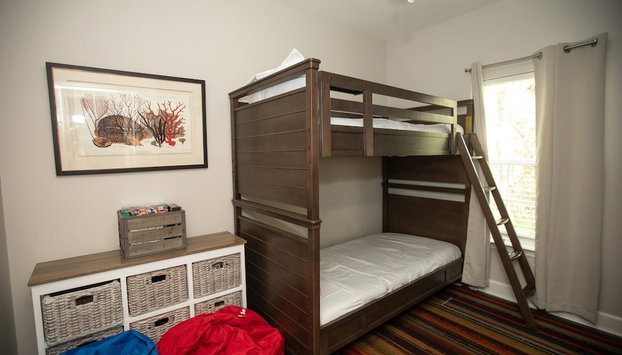 Sunset Shenanigans - Easy walk to the beach easy bike ride to Seaside - Foto 5, Habitación