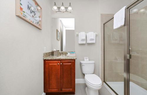 Spectacular Home Near Disney With Private Pool, Movie Theater And Pool Table With Waterpark & Resort Access - 332Sf - Foto 76