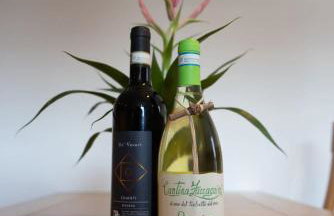 Cozy City Stay 2BR with Sofa Bed - Photo 11