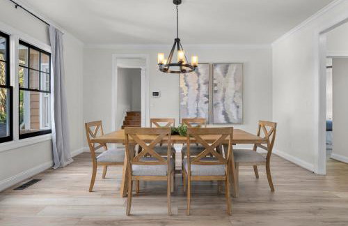 Iris Manor Luxury Modern Stay Near UAB - Photo 5