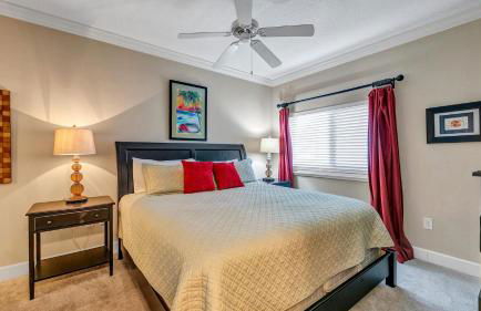 Harbor Landing 203B - Spacious Condo with views of the Harbor and Gulf - Foto 12