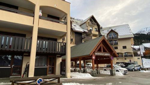 Oz en oisan APPART 6-8 PERS CHALET DES NEIGES Piscine -Sauna - Foto 3