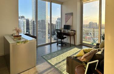 Elevated Elegance Luxe View Pool Free Parking - Foto 21