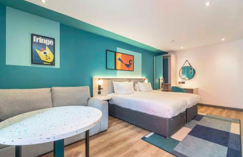 Holyrood Aparthotel - Photo 56