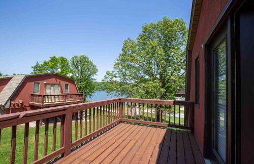 Chalets Resort Lakefront Cottage Free Amenities Amazing views Kayaks 2 Pools - Foto 80
