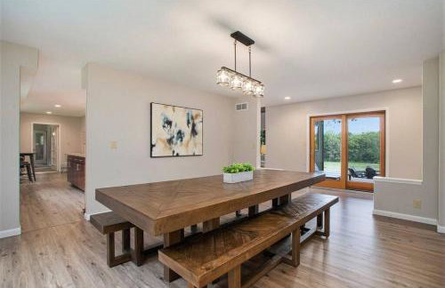 Smitten in da Mitten - 18 acres, Arcades, High Spd Web, Hot Tub, Pond! - Foto 17