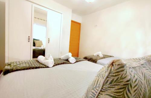 Sunny apartment next to the Beach ZE1 - Photo 20