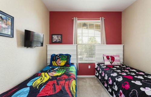 Fantastic Condo - 2 Miles from Disney Pool View Windsor Hills - Foto 13