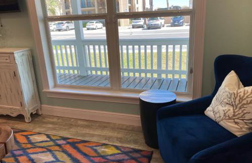 South Padre Island Beach House Retreat Downstairs - Photo 6