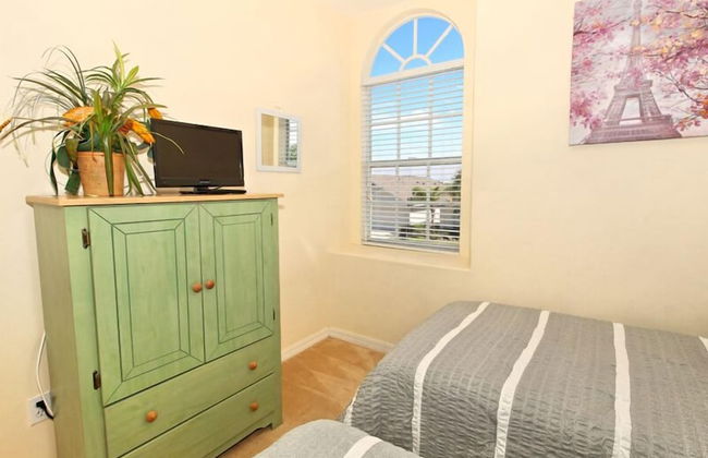 Peacful Surroundings Pool/spa Games Room! 5 Bedroom Villa by RedAwning - Foto 12