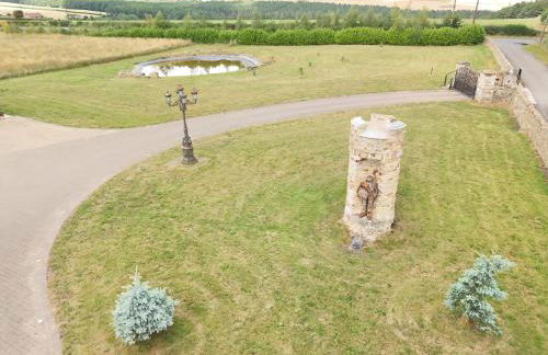 The Estate, Luxury Spacious Family Stay with 3 Hot Tubs, Scenic Views Sleeps 16 near Durham & Bishop Auckland - Foto 67