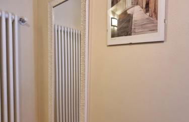 Saluzzo Historic Center Apartment - Foto 18