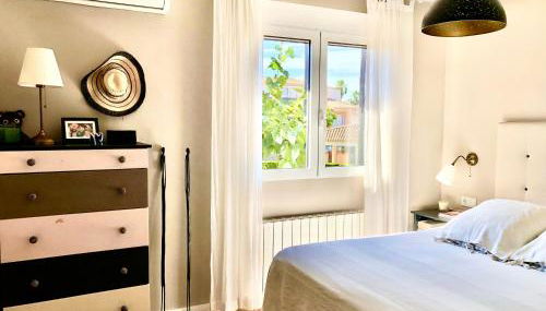 Adosado para familias al lado de la playa, con piscina - Foto 4