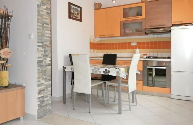 Apartments Roko - Standard One Bedroom Apartment With Shared Terrace - Foto 2