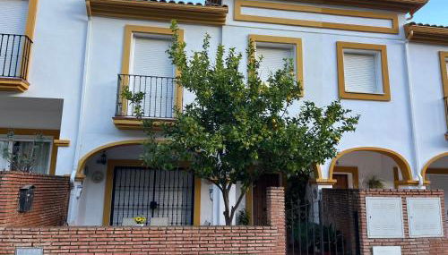 Casa Isabel - Photo 2