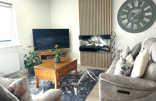 Meadow View Apartments are 2 and 3 bedroomed with private parking - Foto 121