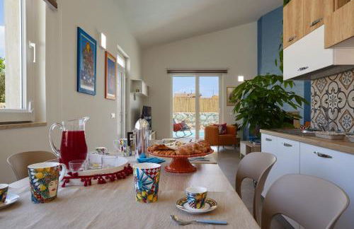 Villa Shamsi - heated pool and beach at 70mt - Foto 40