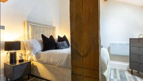 Bradford Luxury Central Apartment - Foto 4, wardrobe, Other