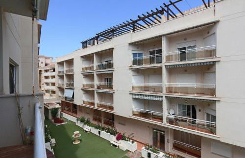 Castell Beach - Sea front - parking - swimming pool - Foto 13