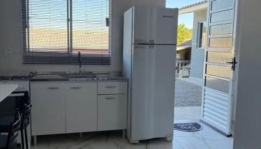 Pousada Vista da Serra, há 3min do Hospital Angelina Caron - Foto 2, minibar