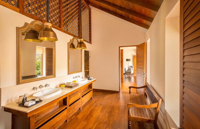 Ishq Colombo - Photo 29