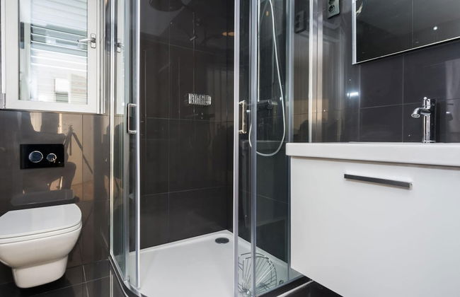 Luxurious Villa in Kozino With Fenced Garden - Photo 16