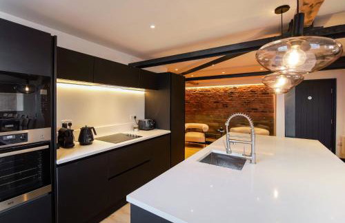 Omnia by The Heim - Photo 11