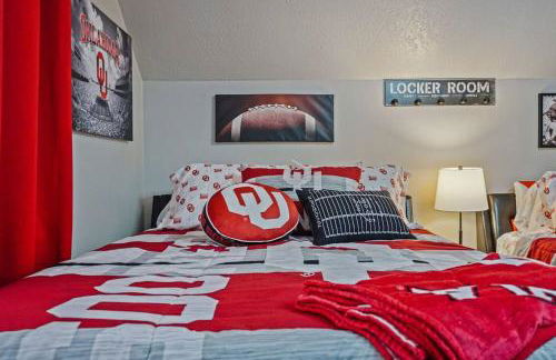 OU Hideaway Relaxing Hot Tub Pool Table - Foto 65