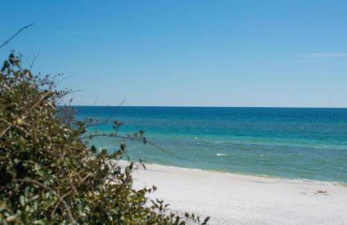 Cute Little Cottage! Perfect Getaway! 2 Pools! Sleeps 4! - Foto 69