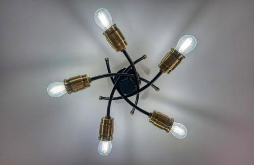 Stylish House - B'ham Airport and NEC, JLR Solihull, Business & Leisure Stays - Aspen House - Photo 9