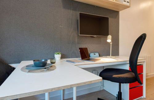 For Students Only Middle Street in Portsmouth - Foto 36