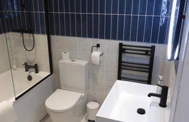 Fabulous Ground Floor Apt Adjacent to Beach - Foto 7