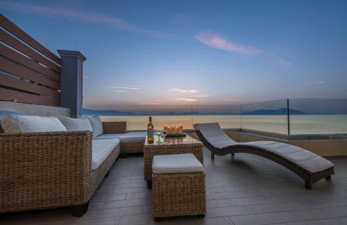 Diamante Beachfront Suites - Foto 1