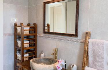 Villa Alara - charming villa with heated swimming pool - Foto 30