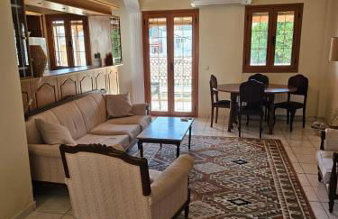 Cedar House a Greek treasure - Foto 1